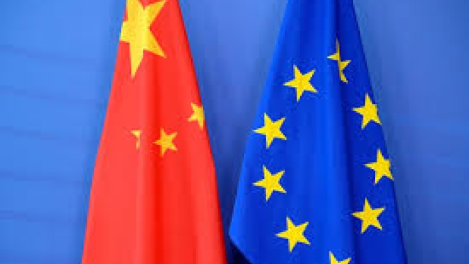 China cogita acordo comercial com UE anos após pacto de investimento ter sido congelado