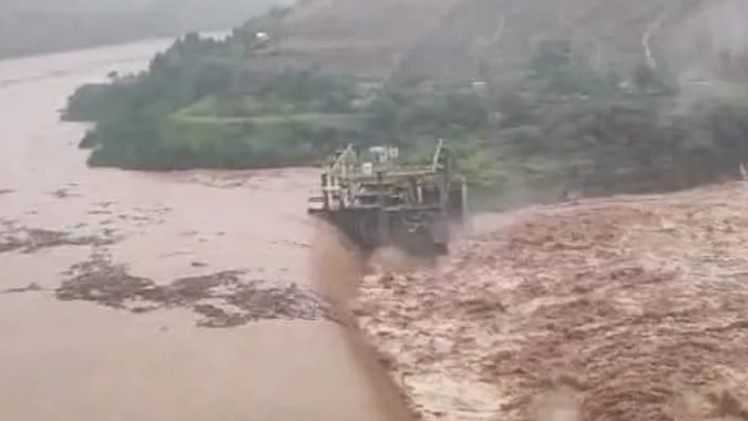 Sem trégua nas chuvas: Barragem rompe no RS; Inmet estende alerta vermelho até amanhã