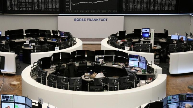 Mercado acionário europeu inicia trimestre com fraqueza diante de temores com inflação
