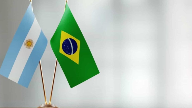 Lula confirma que Brasil e Argentina estudam moeda comum para transações entre países