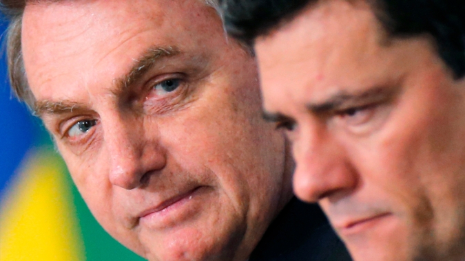 Bolsonaro retoma ataques a Moro e diz que ex-ministro mentiu sobre interferência