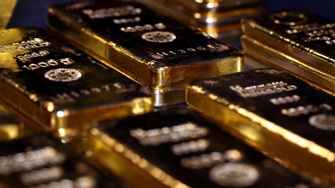 Ouro sobe a nova máxima acima de US$2,000 por onça