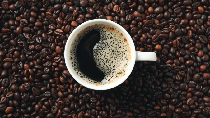 Café inicia a terça-feira com arábica em alta e robusta em baixa