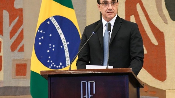 Brasil quer comprar o máximo possível de diesel da Rússia, diz chanceler