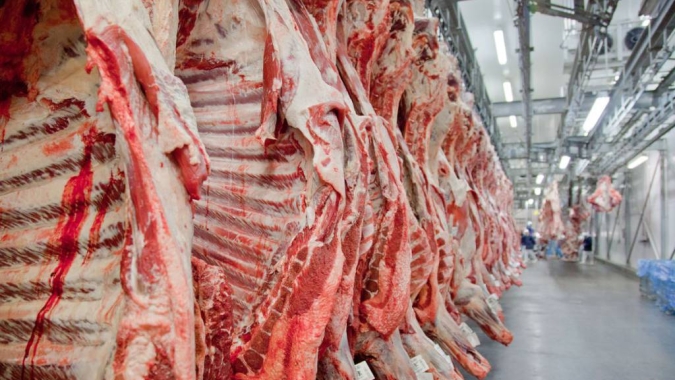 México impõe cotas à carne brasileira e acende alerta sobre onda protecionista global