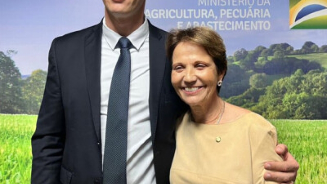 Cecafé participa da transmissão de cargo no Ministério da Agricultura