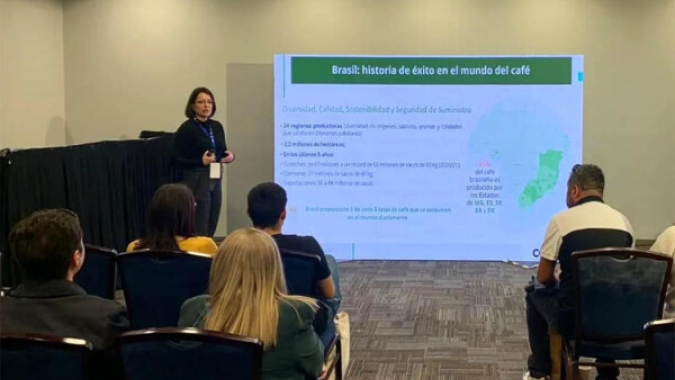 Cecafé promove sustentabilidade e qualidade dos cafés do Brasil no Chile