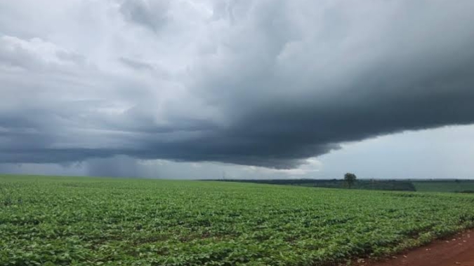 Ciclone avança e aumenta risco de tempestades severas e ventos fortes no Sul, SP e MS