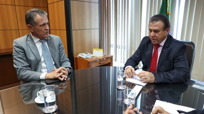 CNA se reúne com ministro do Trabalho