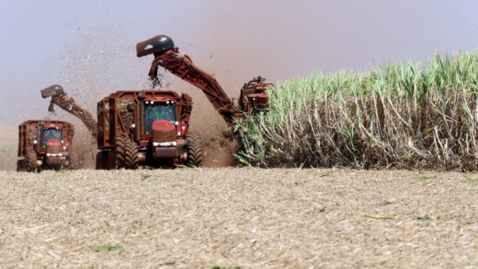 Raízen investirá R$2 bi em duas novas plantas de etanol 2G