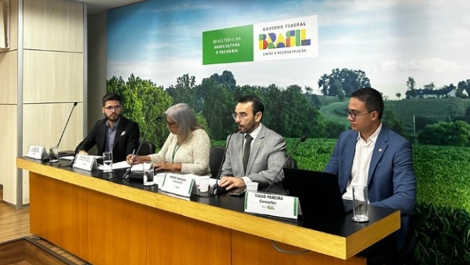 CNA debate área plantada de soja e milho no Brasil