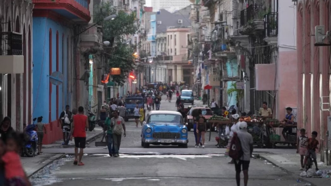 Leste de Cuba tem protesto em meio a apagões e escassez de alimentos