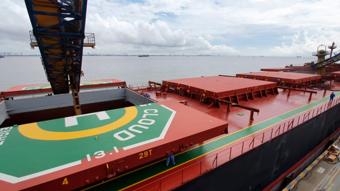 China simplifica inspeções de alfândega para importação de minério de ferro