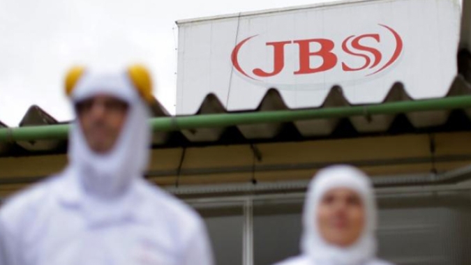 JBS aprova envio de proposta para fechamento de capital da Pilgrim's Pride
