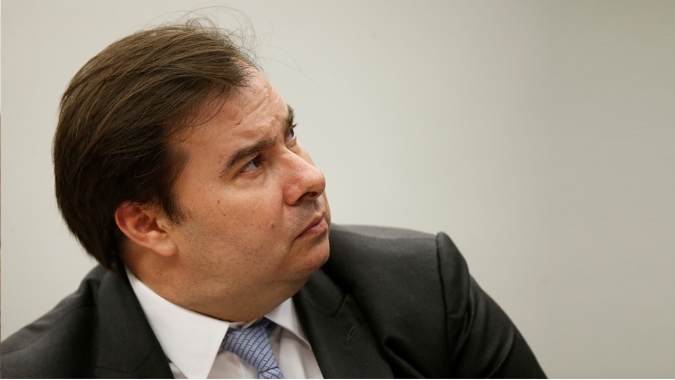Maia diz que previsão do governo de impacto de Mansueto light “está longe” da realidade