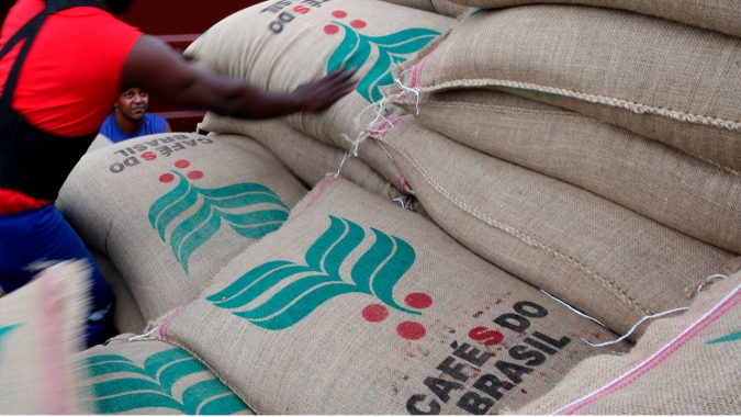 Gargalos logísticos no café: Tentando driblar problemas, setor precisa unir forças para atender mercado externo