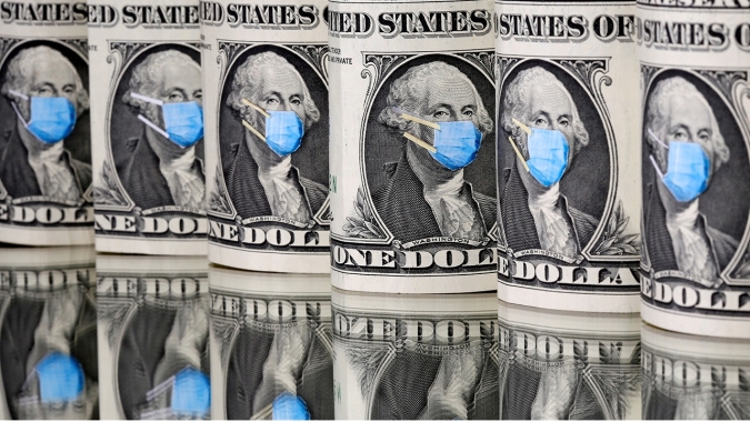 Dólar à vista segue em alta, mesmo após leilão do BC