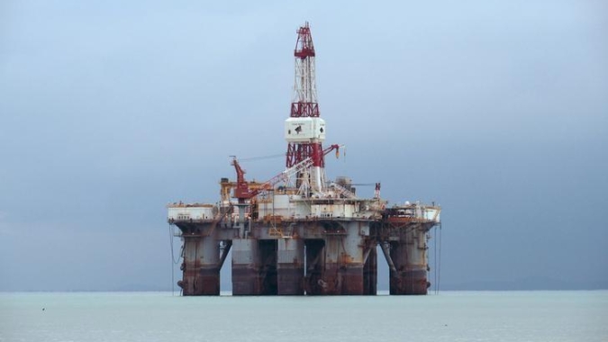 Petróleo e gás disparam enquanto guerra no Irã perturba produção no Oriente Médio