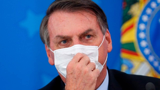 Bolsonaro diz que pode fazer novo pronunciamento para redirecionar ações contra coronavírus