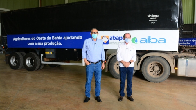 Agricultores do Oeste doam 60 toneladas de alimentos  para as vítimas da chuva na região Sul da Bahia