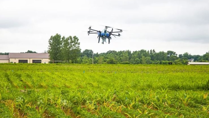 Legisladores querem que EUA abordem riscos representados por drones agrícolas chineses