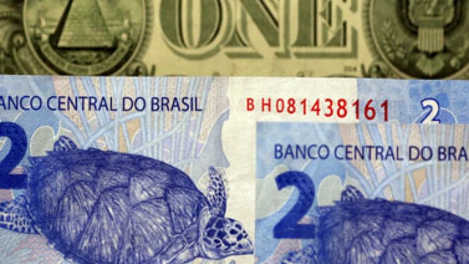 Brasil tem fluxo cambial negativo de US$3,534 bi em agosto até dia 23, diz BC