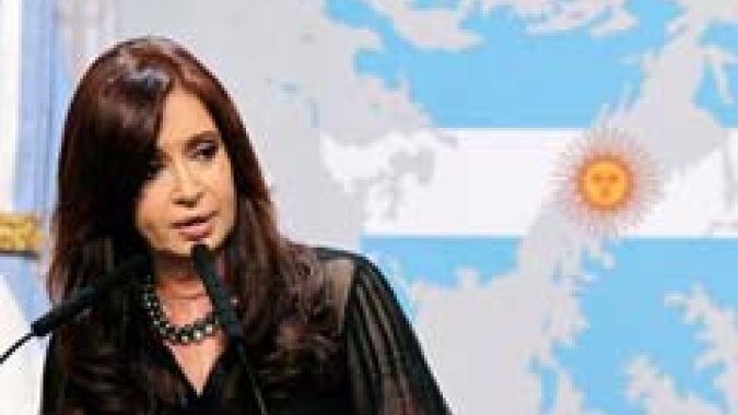 Procurador argentino pede 12 anos de prisão para Cristina Kirchner por corrupção