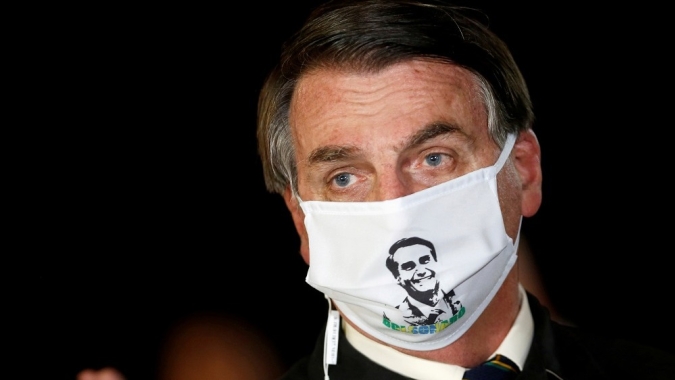 Bolsonaro critica 'desinformação' e 'pânico disseminado' por causa da pandemia