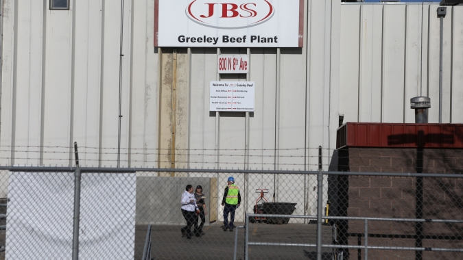 Carne grátis por um ano é oferecida pela JBS dos EUA em sorteios para vacinados