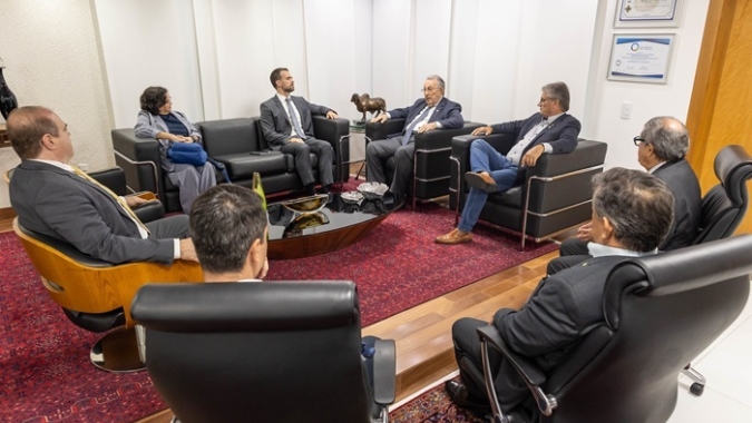 Presidente da CNA recebe governador do RS para discutir situação dos produtores gaúchos