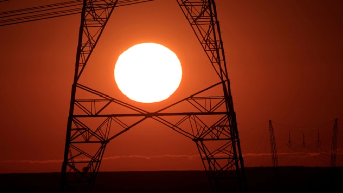 Ministro diz que governo tem adotado medidas para garantir energia