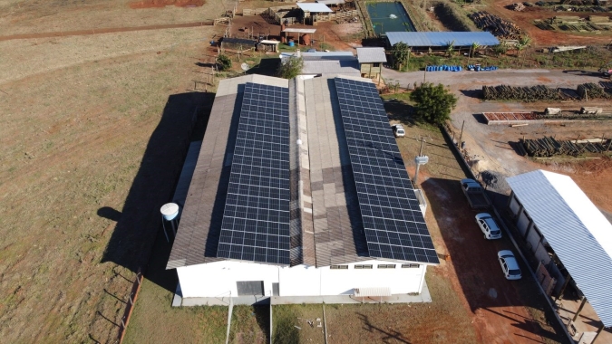 Associação de agricultores no PR aposta em energia solar para reduzir custos