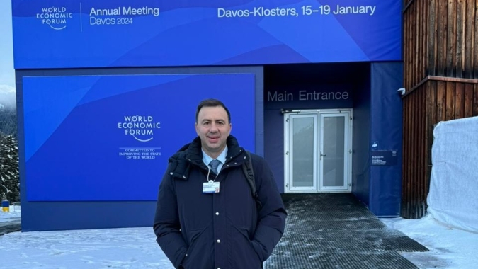 Erasmo Carlos Battistella destaca o papel dos biocombustíveis do Brasil para a transição energética em dois painéis no Fórum Econômico Mundial, em Davos