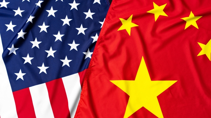 Democratas e republicanos dos EUA planejam projetos de lei para pressionar a China enquanto Trump avança sobre comércio
