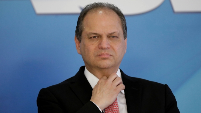 Após fala de Bolsonaro, líder do governo busca acelerar votação de projeto de mineração em terras indígenas