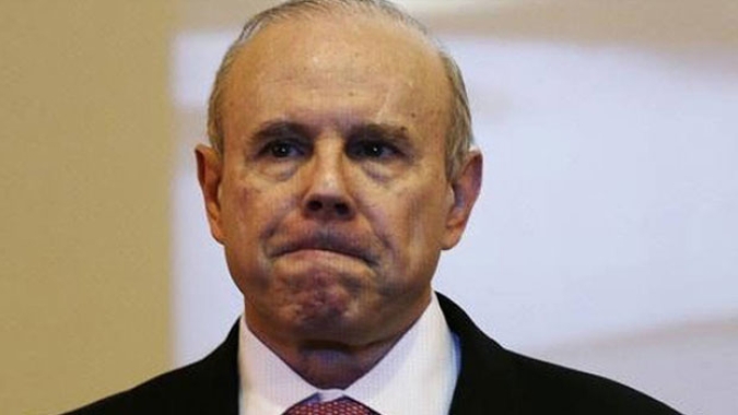 Lula poderá negociar R$200 bi a mais em gastos fora do teto para 2023, mas buscando consenso, diz Mantega