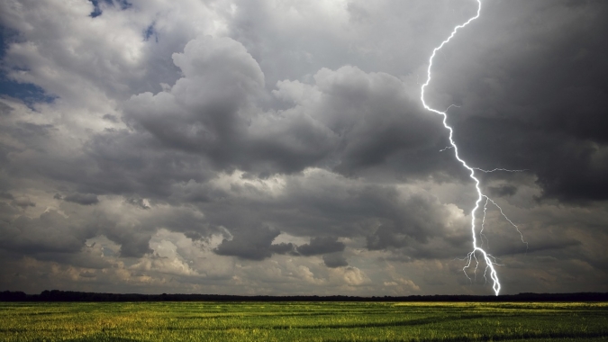 Climatempo: Frente fria avança pelo Brasil com temporais e queda de temperatura