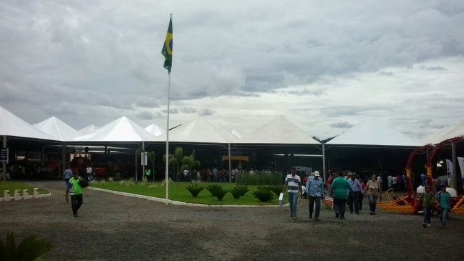 Feira de negócios da Cooxupé espera mais de 30 mil cafeicultores no Sul de Minas