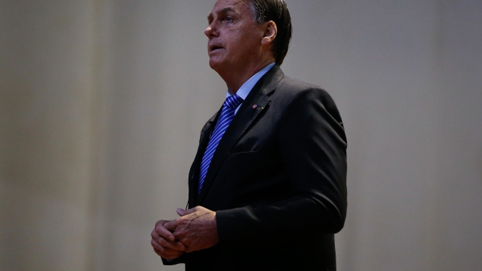 Bolsonaro agradece primeiro-ministro indiano por vacinas que chegam nesta sexta-feira