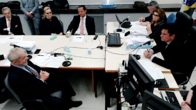 Exclusivo: Poder360 divulga conversas entre Moro e procuradores da Lava Jato no "caso Lula"