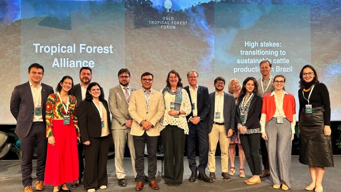 Abiec debate a transição da pecuária em sustentabilidade e rastreabilidade durante fórum internacional, em Oslo.