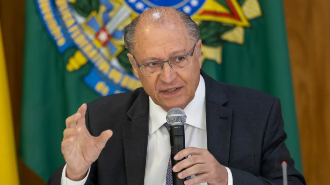 Governo segue trabalhando para avançar "mais ainda" em negociações de tarifa dos EUA, diz Alckmin