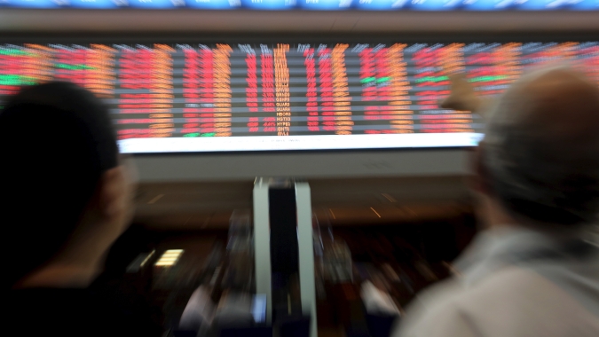 Ibovespa avança com apoio da Petrobras; Raízen recua quase 6%