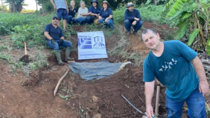 Nascentes protegidas garantem abastecimento de água nas propriedades rurais