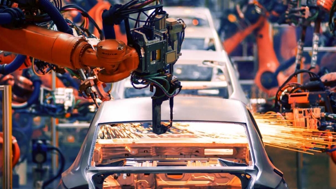 Trump pisa no freio: recua nas tarifas e tenta salvar a indústria automotiva