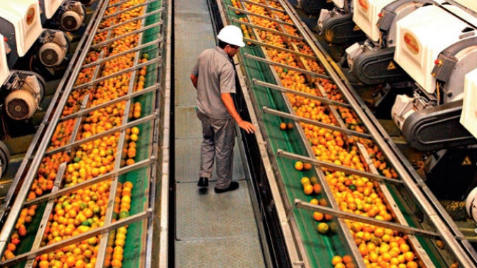 Secretário de Agricultura e Abastecimento recebe empresário marfinense ligado à indústria de alimentos