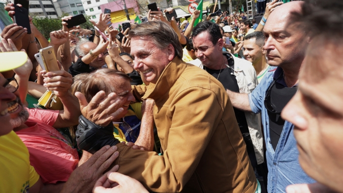 Na Reuters: Campanha de Bolsonaro vai seguir desacreditando pesquisas após Ipec e espera mobilizar apoiadores com "datapovo"