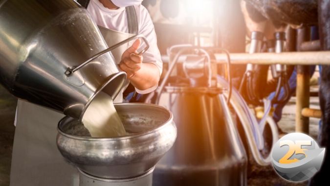 Preço do leite sobe quase 5% para o produtor no pagamento de maio, mas margem de lucro segue corroída pelos custos de produção