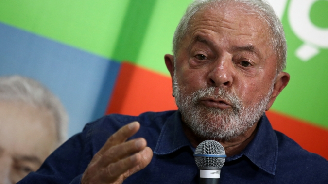 Lula desembarca em Brasília para negociar PEC sobre teto de gastos