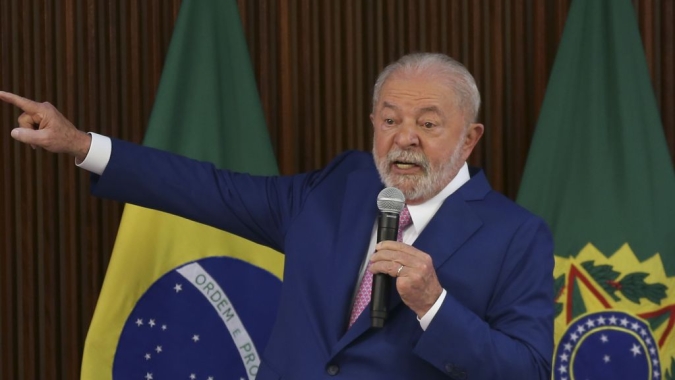 Reuters: Lula diz que espera receber Venezuela de volta no Mercosul em breve